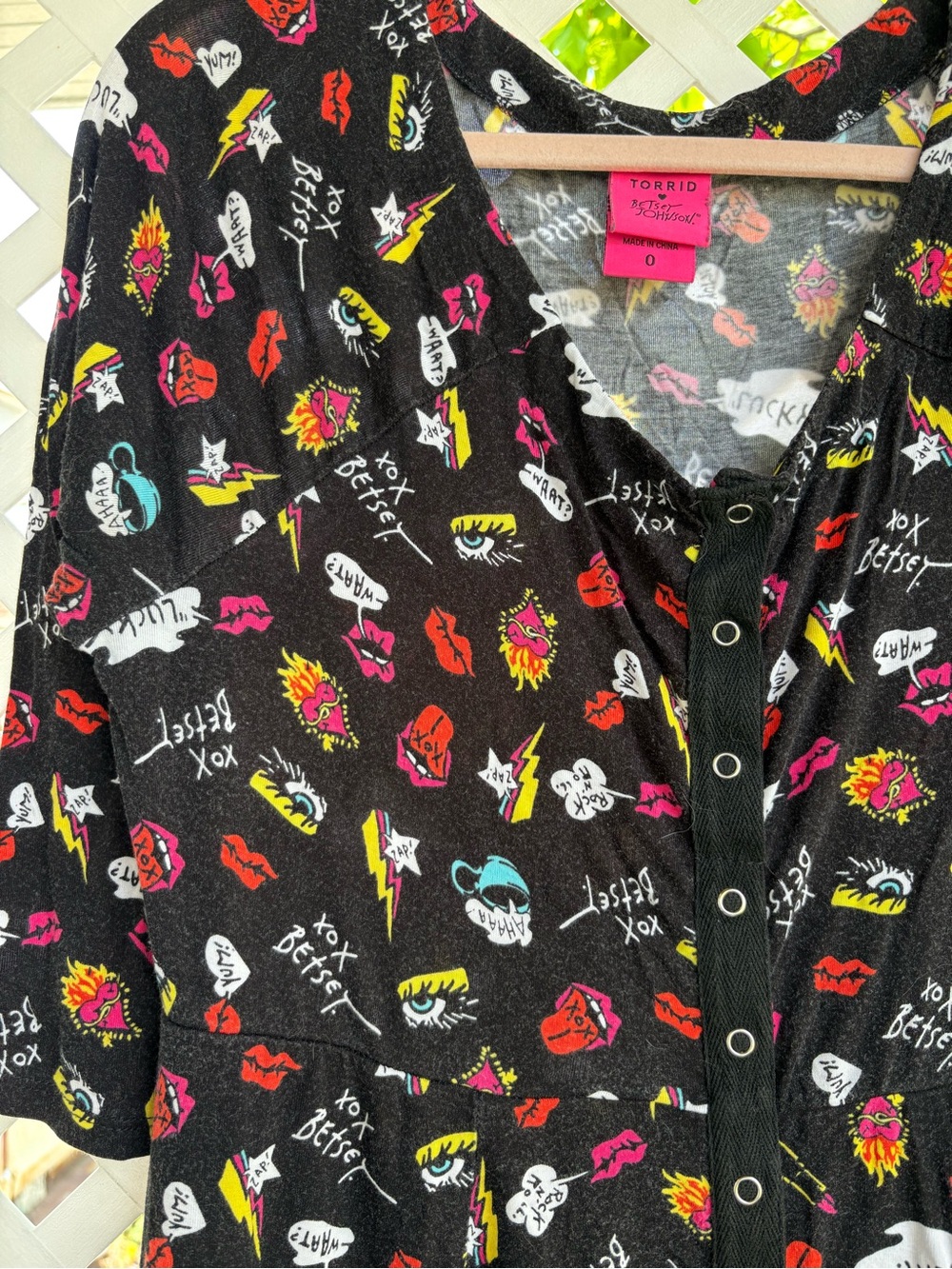 Black Betsy Pattern Midi Dress - Picture 2 of 3